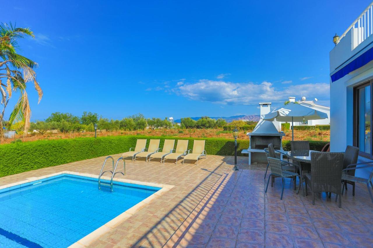 Villa Stavriella Latzi Exterior foto